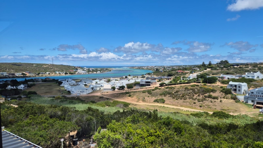 2 Bedroom Property for Sale in Stilbaai Wes Western Cape